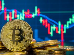 Bitcoin cae por debajo de 47000 USD